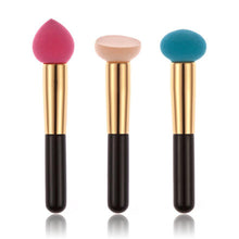 12.5 X13.5cm As shown here Women Cosmetic Liquid Cream Foundation Concealer Sponge Lollipop Brush foundation brush 2017