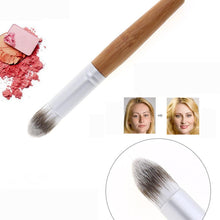 15.5cmX3cm Synthetic Hair Wood Makeup Brushes Powder Concealer Blush Liquid Foundation Makeup Brush Anne