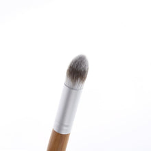 15.5cmX3cm Synthetic Hair Wood Makeup Brushes Powder Concealer Blush Liquid Foundation Makeup Brush Anne