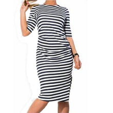 2016 6XL Plus Size Women Clothing Black And White Striped Fashion Casual Autumn Loose Mid Dress O-Neck Womens Dresses robe femme
