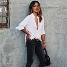 2016 Autumn Fashion Women Cotton Sexy Blouse Long Sleeve Womens Shirts Loose V Neck Plus Size Pocket Shirts Tops Women Clothes