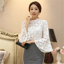 2016 Autumn New Shirt Fashion Casual Female Nine Quarter Flare Sleeve Turtleneck Women Shirt Lace Blouse 71710