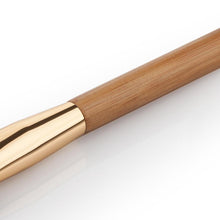 2016 Feel light and soft Makeup Cosmetic Brushes Face Blush Brush Powder Foundation Tool  Yo Anne