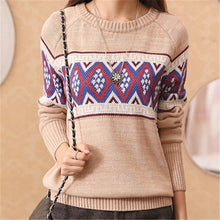 2016 Hot! New Fashion Female Pullovers Knitted Full Sleeve O-neck Autumn Geometric Print Knitted Sweaters 71227