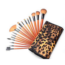 2016 Hot Sale 18X Professional Makeup Pro Kits Brushes Leopard Cosmetics Brush Tool The longest brush 14cm Anne