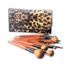 2016 Hot Sale 18X Professional Makeup Pro Kits Brushes Leopard Cosmetics Brush Tool The longest brush 14cm Anne