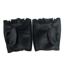 2016 Hot Selling Theatrical Punk Hip-hop Gloves men With PU Half-finger Leather Male Gloves Round Nail Guantes para hombres