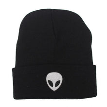 2016 New Arrival Women Men Alien Pattern Skullies& Beanies Knitting Oversize Casual Adult Beanie Cap Hip hop Winter Hat Girls