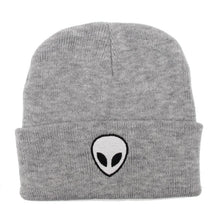 2016 New Arrival Women Men Alien Pattern Skullies& Beanies Knitting Oversize Casual Adult Beanie Cap Hip hop Winter Hat Girls