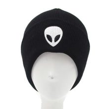 2016 New Arrival Women Men Alien Pattern Skullies& Beanies Knitting Oversize Casual Adult Beanie Cap Hip hop Winter Hat Girls