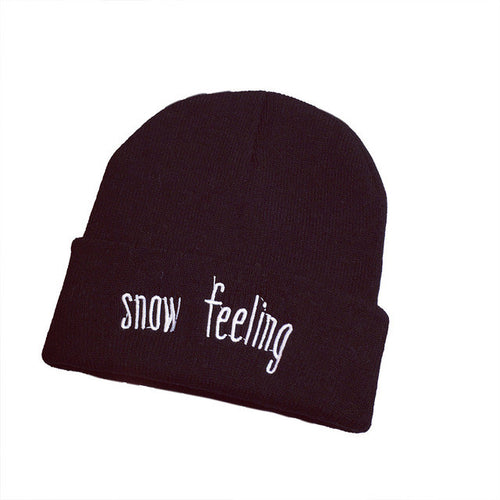 2016 New Fashion Autumn winter beanies hat Unisex Winter Warm Beret Snow Feeling Letter Women Beanie Hat Gorros