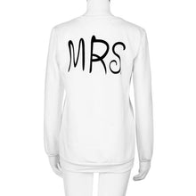 2016 New Fashion Korean Couples Clothing White " MRS MR " Letter Print T-Shirt Women Tops Long Sleeve Autumn Tee Shirt Female