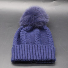 2016 New Fashion Woman's Winter Warm Hats Knitting Woolen Winter Pompon Hats With Fur Cap For Woman Skullies & Beanies Gorros