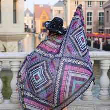 2016 New Hot Women Spring Summer Autumn Ladies Scarf Ethnic Style Print Cotton Square Scarf Beach Head Wrap Tassel Shawl YLYL