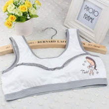 2016 New Lovely Bra Girls Underwear Cute Cotton Vest Children Padded Underclothes Cropped Tops Women Soutien Gorge