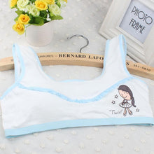 2016 New Lovely Bra Girls Underwear Cute Cotton Vest Children Padded Underclothes Cropped Tops Women Soutien Gorge