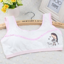 2016 New Lovely Bra Girls Underwear Cute Cotton Vest Children Padded Underclothes Cropped Tops Women Soutien Gorge