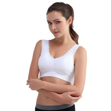 2016 Sexy Women Bra Lace Solid Tops Breathable Padded Fitness Wire Free Bra Strappy Push Up Bras For Women