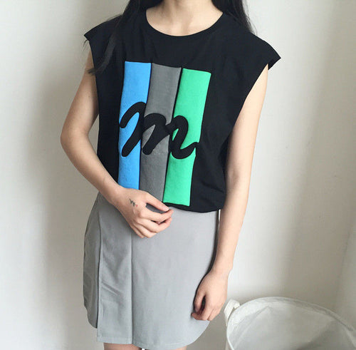 2016 Summer New Women T-shirt Fashion Letter M Print Sleeveless Women Casual Tops Tees College Wild Girl T Shirt 71186