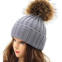 2016 Winter Warm Women Crochet Hat With Raccoon Fur Pompons Knitting Wool Beanies Women Warm Caps Gorros Bonnet Femme