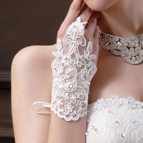 2016 new fashion Womens Gloves Bride Party Dress Fingerless Gloves With Lace Satin Gloves Erkek Eldivenleri