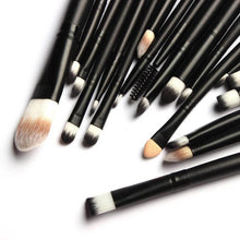 2016 new style 0PCS Makeup Brush Set Dotting Cosmetic Tools Shadow Pen Eyeliner Brush+1 PC Foundation Puff Sponges Anne