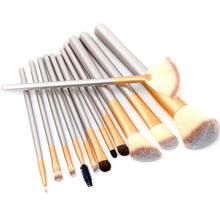 2017 12 Pcs Professional Makeup Brushes Soft Synthetic Cosmetic Foundation Powder Blush Eyeliner Brushes Set