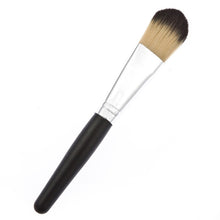 2017 1pcs Professional Makeup brushes Wooden Handle Blusher Powder Foundation brush Makeup tools Korean Pinceis de maquiagem