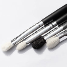 2017 4 pcs Eyeshadow Eye Brush Cosmetic Makeup Brushes + 88 Color Eye Shadow Palette Make Up Eyeshadows