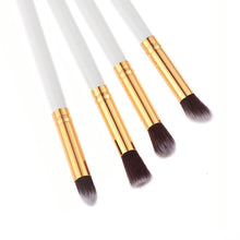 2017 4PCS Professional Makeup brushes Cosmetics Beauty Eyeshadow Powder Foundation Blending Blusher brush Pinceis de maquiagem