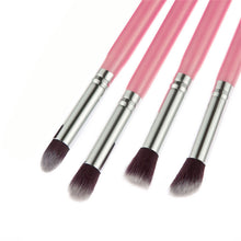 2017 4PCS Professional Makeup brushes Korean Beauty Makeup tools Powder Foundation Eyeshadow Eyeliner Cosmetic brush Maquiagem