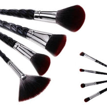 2017 8PCS Professional Makeup brushes Face Cosmetic brushes set Concealer Powder Foundation Eyeshadow Lip brush Pincel maquiagem