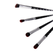 2017 8PCS Professional Makeup brushes Face Cosmetic brushes set Concealer Powder Foundation Eyeshadow Lip brush Pincel maquiagem