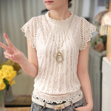 2017 Blusas femininas Casual Women Hollow Out Blouses Short Sleeve Tops Autumn Stand Lace Print Shirts 71804