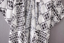 2017 Boho Beach Kimono Cardigans Women Fashion Summer Loose Chiffon vintage Print Ladies Shirts Women Tops Kimono Feminina #53