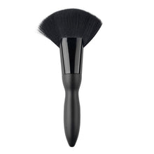 2017 Cosmetic Makeup Toiletry Brush Fan Face Powder Foundation Liquid Concealer Blusher Contour Make Up Tool