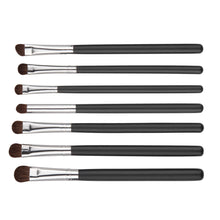 2017 Cosmetics 7PCS Makeup brushes set Beauty Professional Face Powder Foundation Eyeshadow Blusher brush Pincel maquiagem Black