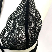 2017 Cropped Women Sexy Hollow Out Translucent Underwear Sheer Lace Strap Lingerie White Black Crop Top Bustier caraco dentelle