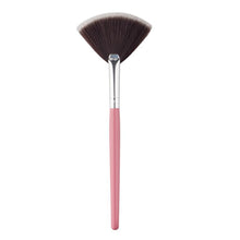 2017 Fan brush Slim Professional Makeup brushes Artificial Fiber Powder Foundation Eyeshadow Eyeliner Pinceis de maquiagem
