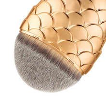 2017 Fishtail brush Synthetic hair Face Beauty Blush Foundation Eyeshadow Cosmetic Makeup brushes Pinceaux maquillage