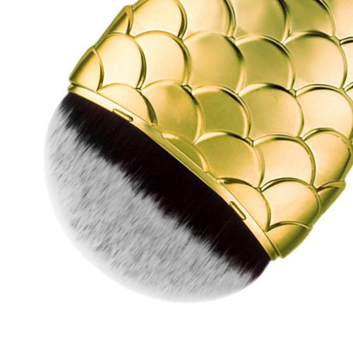 2017 Fishtail brush Synthetic hair Face Beauty Blush Foundation Eyeshadow Cosmetic Makeup brushes Pinceaux maquillage