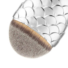 2017 Fishtail brush Synthetic hair Face Beauty Blush Foundation Eyeshadow Cosmetic Makeup brushes Pinceaux maquillage