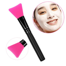 2017 HOT New Arrival Wooden Handle Facial Face Mud Mask Mixing Brush Cosmetic Makeup Kit pincel para maquiagem Anne