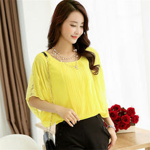 2017 Hot Sale New 4XL Women 3/4 Blouse O-neck Batwing Sleeve Tee Shirt Casual Lace Blouses Fashion Plus Size Blusas 70632