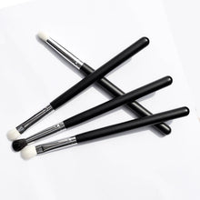 2017 Hot Sale Wool Material Pro 4Pcs Makeup Cosmetic Tool Eyeshadow Foundation Blending Brush Set eyelashes Anne