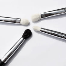 2017 Hot Sale Wool Material Pro 4Pcs Makeup Cosmetic Tool Eyeshadow Foundation Blending Brush Set eyelashes Anne