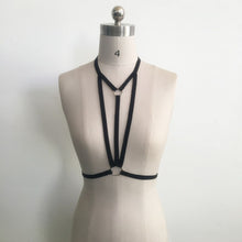 2017 Hot Selling Sexy Women Crops Tops Ladies Alluring Elastic sexy Strappy Hollow Out Bra Bustier cropped feminino &23