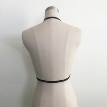 2017 Hot Selling Sexy Women Crops Tops Ladies Alluring Elastic sexy Strappy Hollow Out Bra Bustier cropped feminino &23