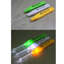 2017 LED Flashlight Earpick Curette Anti-slip Handle Ear Wax Cleaner Earwax Remover Tool