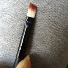 2017 Make up Eyebrow brush Powder Foundation Cosmetic Professional Makeup brushes Beauty Pinceis de maquiagem Black